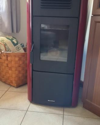 STUFA A PELLET EXTRAFLAME