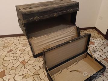 Baule antico per auto