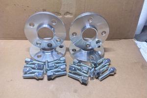 DISTANZIALI FIAT GRANDE PUNTO DA 12 E 16 MM