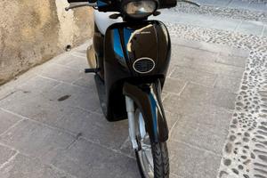 Scarabeo 50