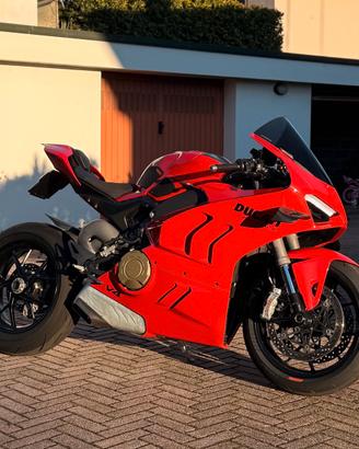 Ducati panigale v4 2022
