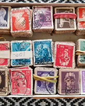 1200 Francobolli.