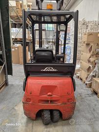 Carrello elevatore muletto linde 1600 kg