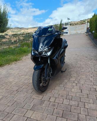 Tmax 530