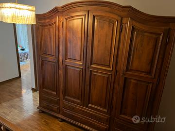 Armadio Noce nazionale massello