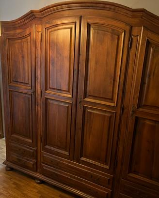 Armadio Noce nazionale massello