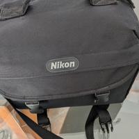 borsa nikon come nuova 
