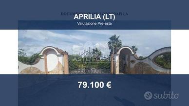 Immobile in asta di 371 m² con più di 5 locali a A