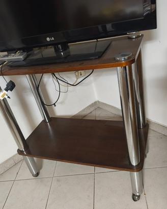 Tavolo con ruote per TV o supporto di assistenza.