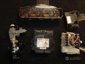 KIT AVVIAMENTO PER NAVARA D40 2.5 dCi 2007