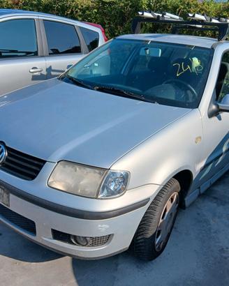 Ricambi per Volkswagen Polo 1.4 16v 2000 AKK