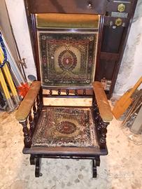 Sedia a dondolo antica