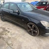 Mercedes-benz E 220 CDI Avantgarde