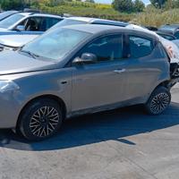 Lancia Y benzina 2015
