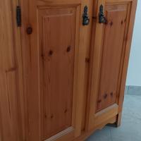 mobile ad angolo in pino