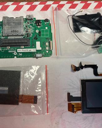 Pezzi di ricambio per Nintendo DS fat