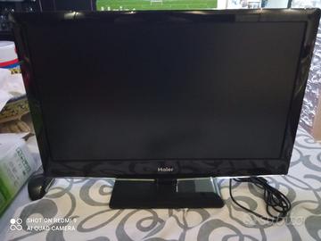 Coppia Monitor tv led full hs prese hdmi e usb 24"