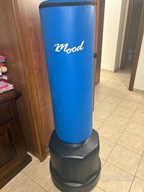 sacco da boxe da terra