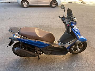Piaggio Beverly 300s