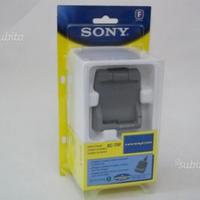 Caricabatterie per videocamere SONY BC-TRF