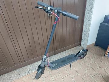 Monopattino elettrico Hyboy