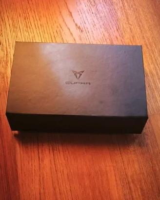 Cofanetto Cupra carbon look VZ