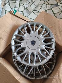 Copricerchi originali Lancia Y usati