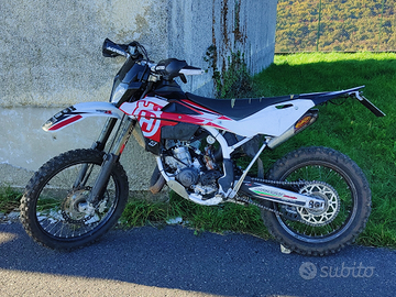 Husqvarna wr 125