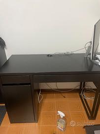 2 scrivanie MICKE + SEDIA MILLBERGET-MALKOLM IKEA