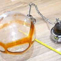 Lampadario vintage in vetro decorato a boccia