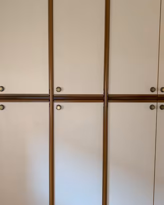 Armadio Componibile in Legno