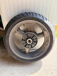 Ruota posteriore completa suszuki GSX/ Bandit