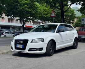 Audi A3 SPB 1.6 TDI 105 CV CR - VETRI OSCURATI - G