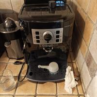 macchina caffè de longhi magnifica s