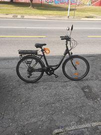 Bicicletta elettrica 26 pollici