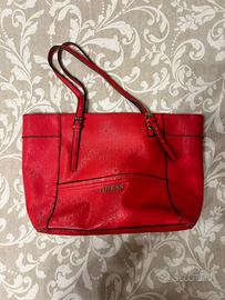 Borsa Guess in vernice rossa Abbigliamento e Accessori In vendita a Cagliari