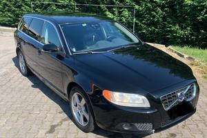 VOLVO V70, 215CV