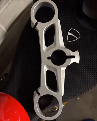 Piastra sterzo originale panigale v2