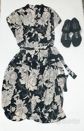 Set vestito e sandali neri 