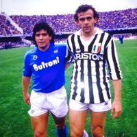 Foto originale Maradona e Platini