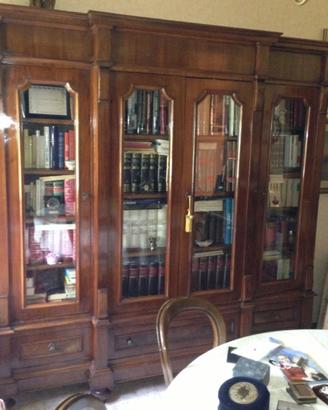 Libreria a parete classica per studi professionali
