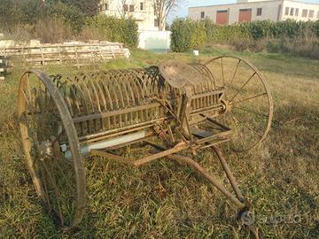Rastrelliera con attacco per trattore