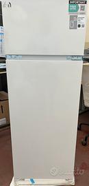 Frigo da incasso Candy nuovo con graffi laterali