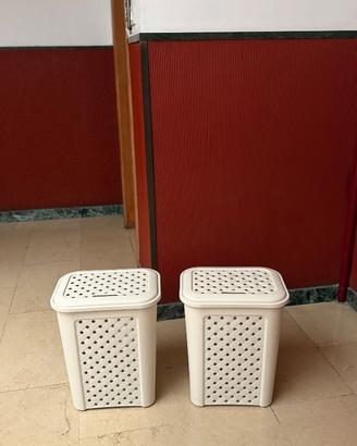 Coppia di ceste per panni sporchi