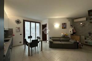 3 LOCALI A CAPRIATE SAN GERVASIO