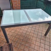tavolo da esterno allungabile