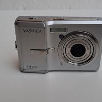 Yashica EZ F725 Digital Camera Zoom ottico: 3x Aut