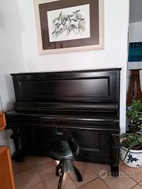 pianoforte Blu'thner