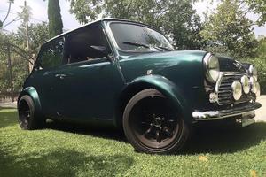 Mini cooper come un go-kart