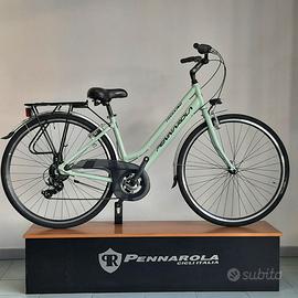 Bicicletta Trekking accesso facilitato